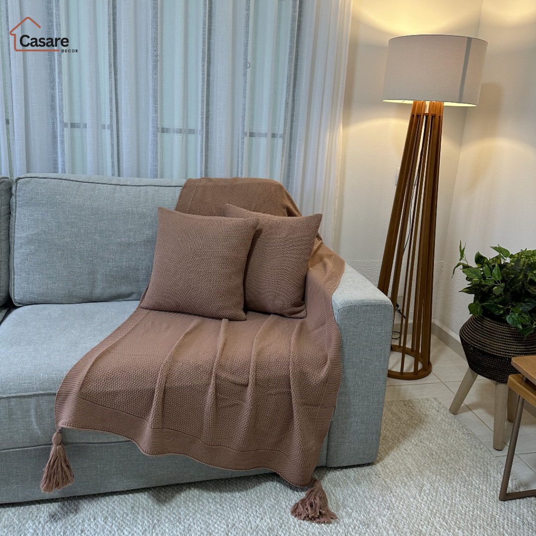 Manta Tricot Elegance com Pompom